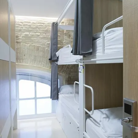 Hostel Up Valencia