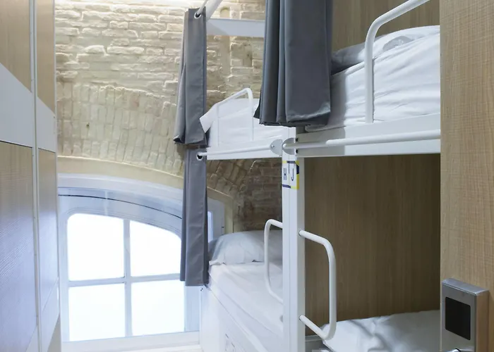 Up Хостел Валенсия